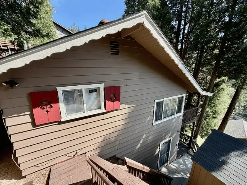 #1 Crestline Mountain Chalet